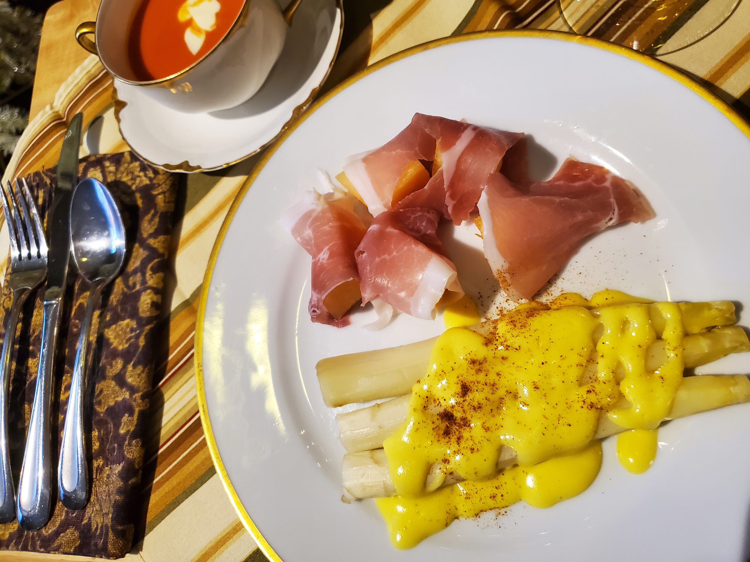 Thumbnail for White Asparagus With Hollandaise And Prosciutto